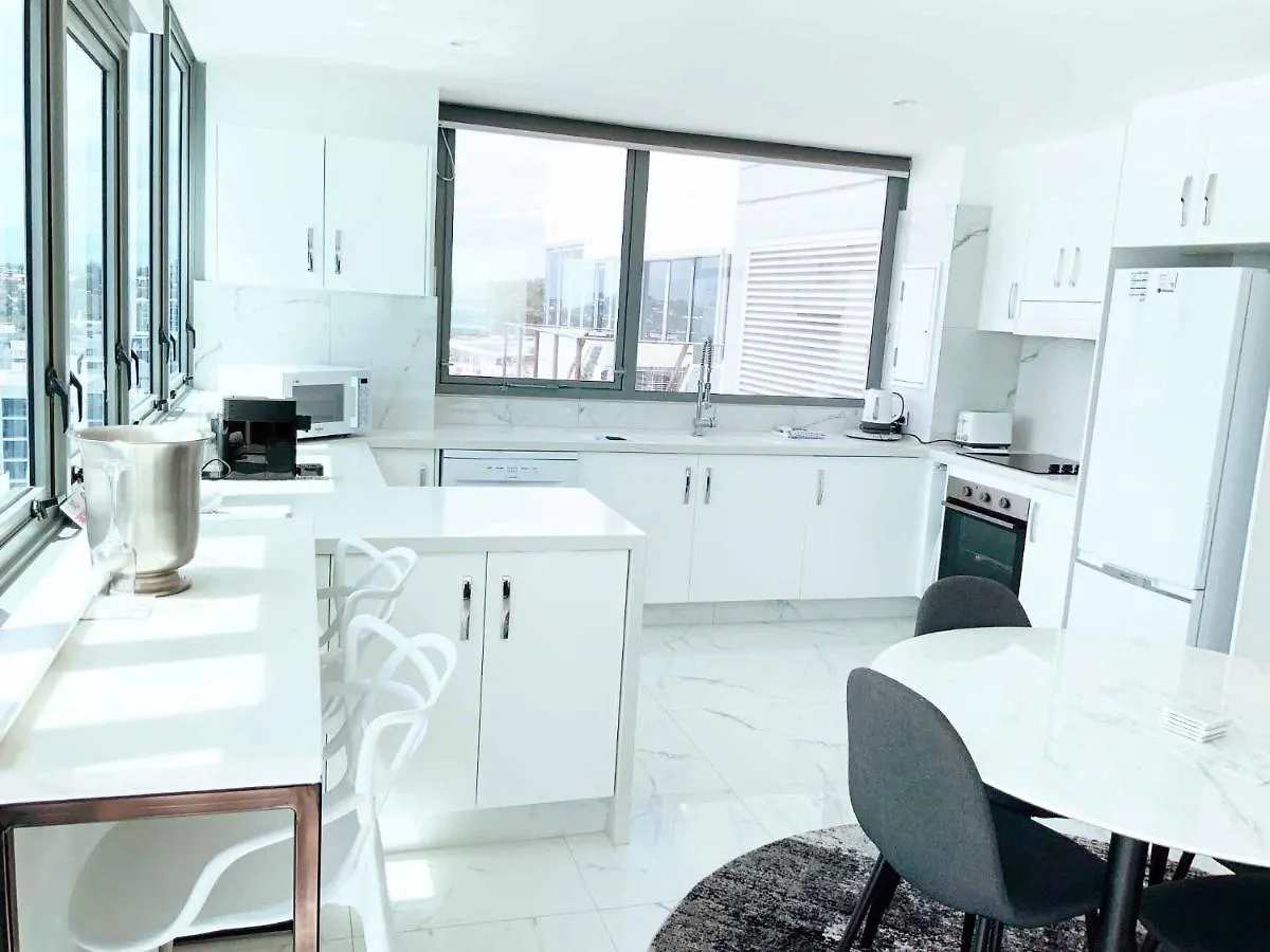 Apartment Beachfront Towers Maroochydore