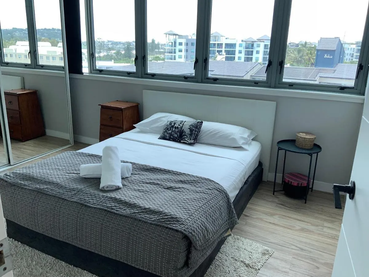 Beachfront Towers Maroochydore Apartment