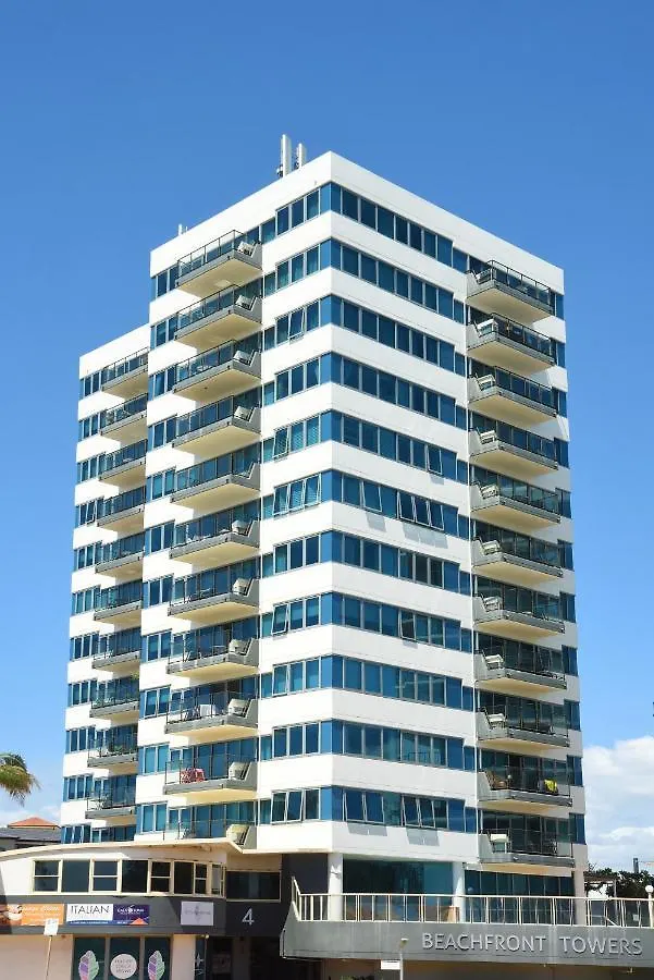 Beachfront Towers Maroochydore 0*,  Australia