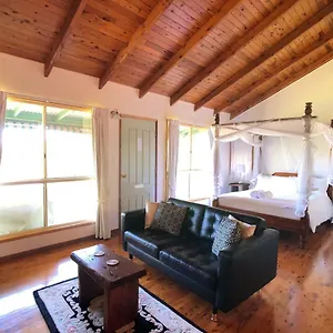  Chalet Pencil Creek